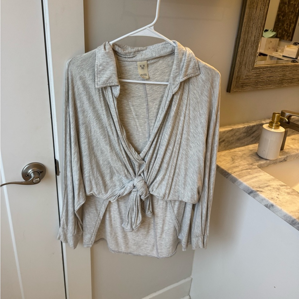 Free People grey long sleeved